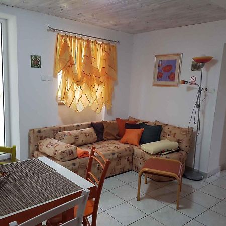 Dobrinj Apartment 2 Zewnętrze zdjęcie