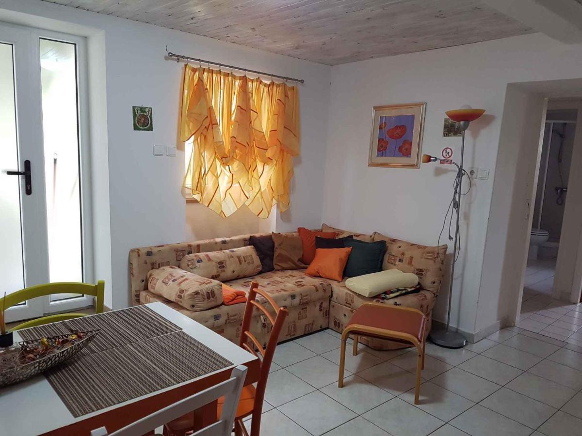 Dobrinj Apartment 2 Zewnętrze zdjęcie